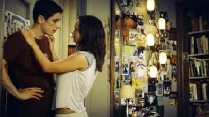 Anything Else: Christina Ricci and Jason Biggs embrace