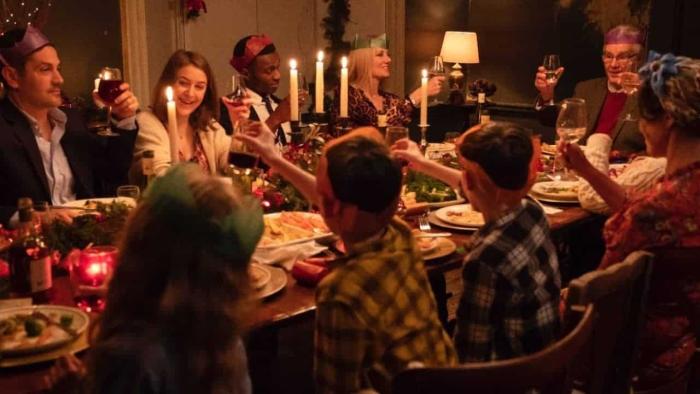 Christmas Survival Movie: Scene #1