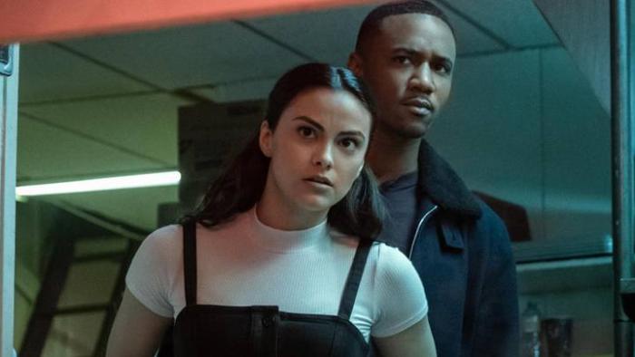 Dangerous Lies Movie: A Cute Couple Sees a Robbery