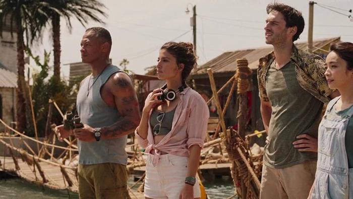 Deep Blue Sea 3 Movie: The whole team
