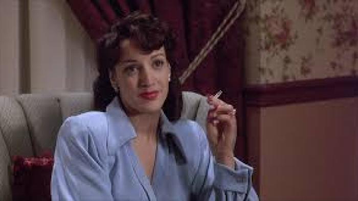Devil in a Blue Dress: Jennifer Beals in blue