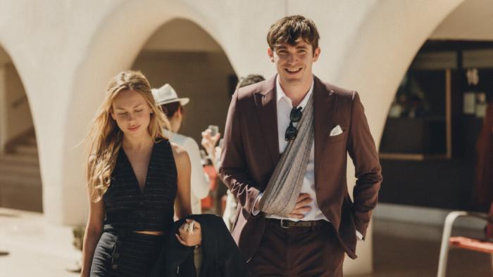 Drawn Together: Ester Exposito and Eric Masip walking.