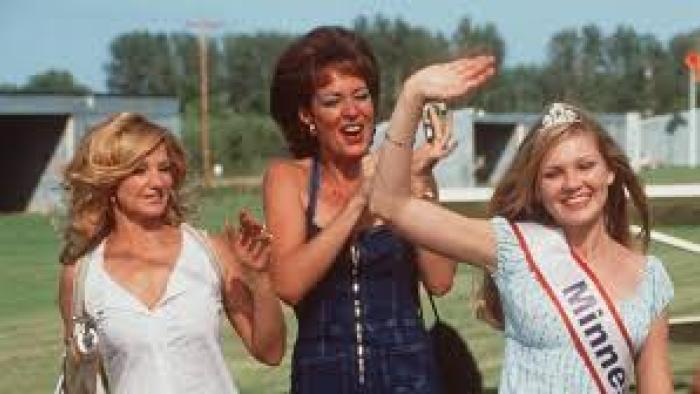 Drop Dead Gorgeous Movie: Ellen Barking, Allison Janney, and Kirsten Dunst