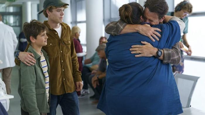 Faith in the Flames: The Nichole Jolly Story movie: Chrissy Metz hugs Colin Moss