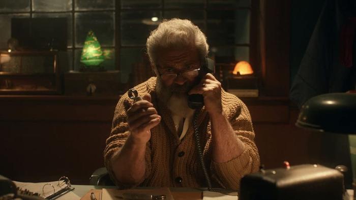 Fatman Movie: Chris on the phone