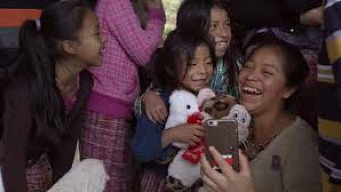 Five Years North Movie: Guatemalan kids smile and laugh