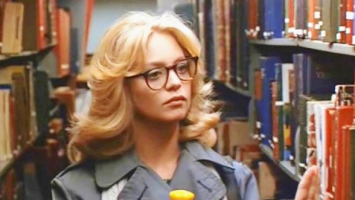 Foul Play Movie: Gloria is thoughtful