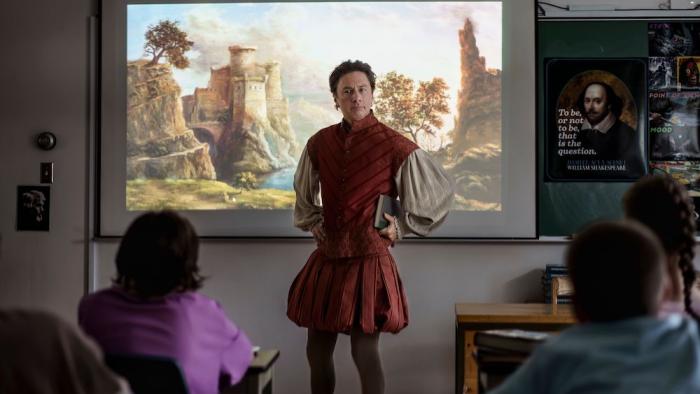 French Girl Movie: Zach Braff dressed in a Shakespearean costume in front of his 8th grade class