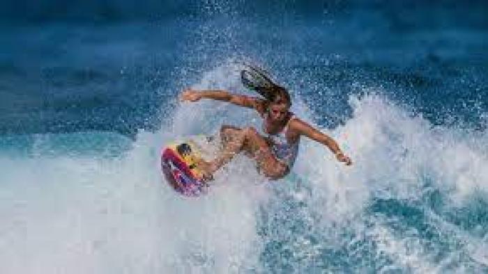 Girl's Can't Surf Movie: Scene #1