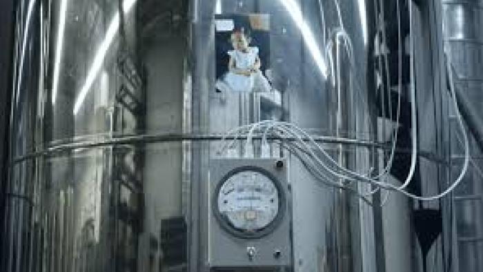 Hope Frozen: A Quest to Live Twice Movie: The tank holding the frozen brain of a two-year-cancer victim