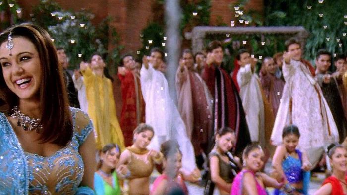 Kal Ho Naa Ho: Naina smiles at her engagement celebrations while a bunch of people dance in the background