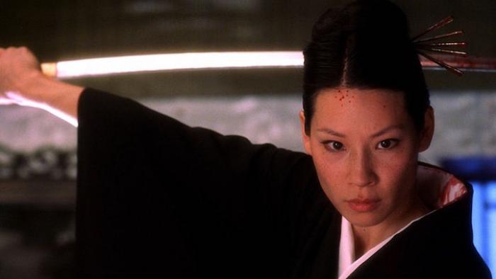 Kill Bill: Vol. 1 movie: Lucy Liu in a kimono holds up a sword
