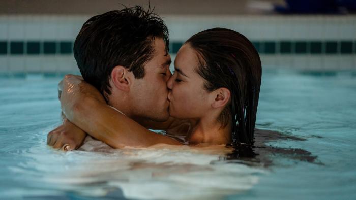 Kissing Is the Easy Part movie: Asher Angel and Paris Berelc kissing in a swimming pool
