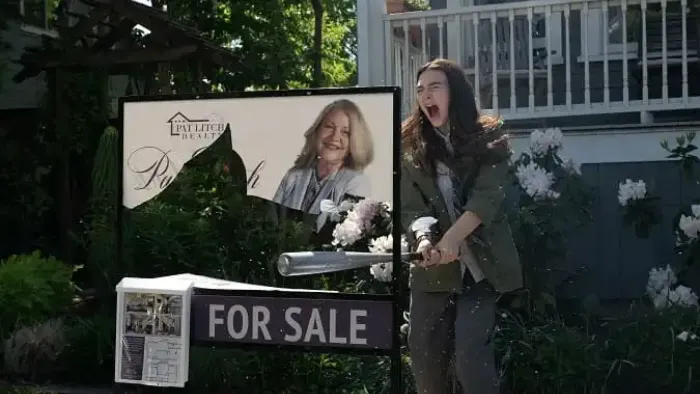 Little Wing: Brooklynn Prince destroys a sign.