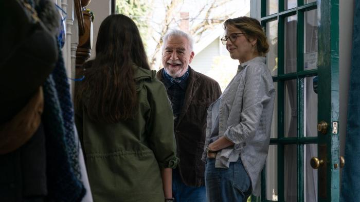 Little Wing: Brooklynn Prince, Brian Cox, and Kelly Reilly stand in a doorway.