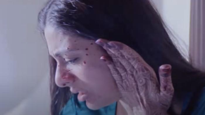 Maqbool: A close-up of Nimmi with blood drops on her face
