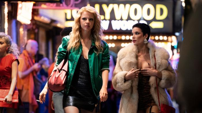 MaXXXine Movie: Maxine (Mia Goth, left) and her friend Tabby (Halsey) walk through Hollywood