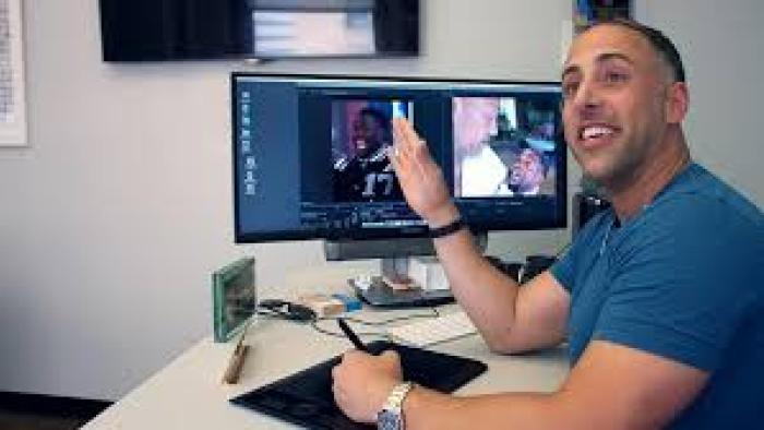 Meme Gods Movie: Man shows his computer screen