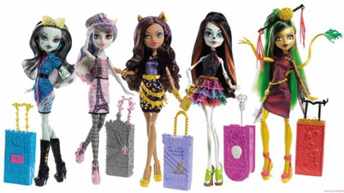 Monster High: Scaris, City of Frights Game: Scene #4