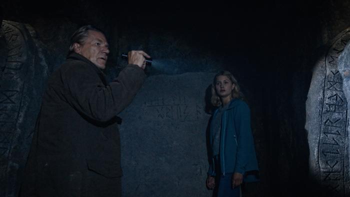 Mortal Movie: Henrik and Christine explore a secret cavern