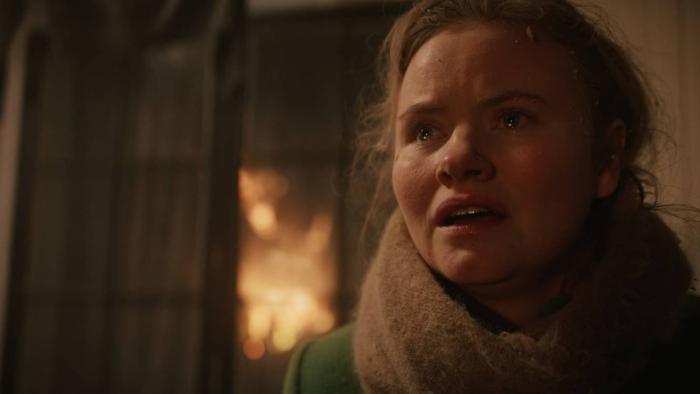 Narvik Movie: Ingrid seeks help. 