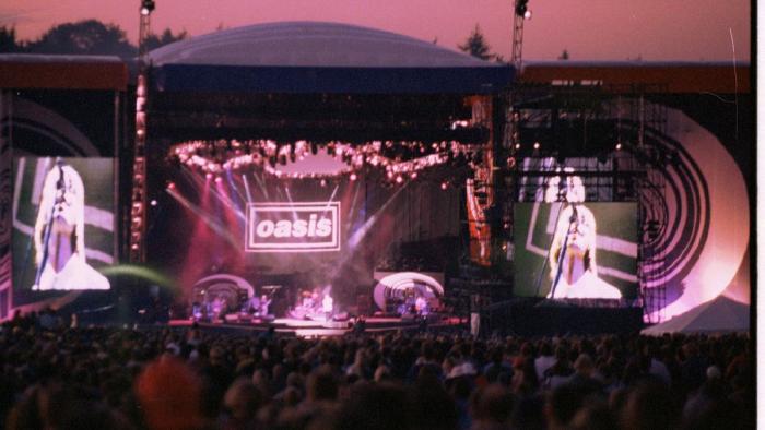 Oasis Knebworth 1996 Movie: Scene #3