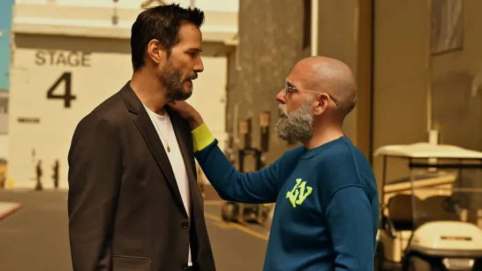 Outcome: Keanu Reeves talks to Jonah Hill.