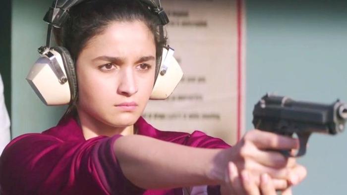 Raazi: Female spy Sehmat holds a gun during training