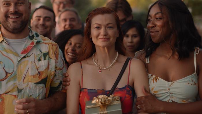 Scrambled Movie: Leah McKendrick looks confidently forward, while her friend (Ego Nwodim) looks at her