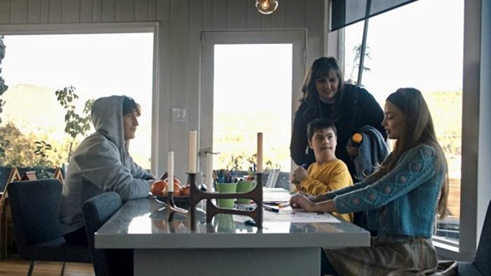 Sharp Stick Movie: Kristine Froseth, Liam Michel Saux and Jon Bernthal