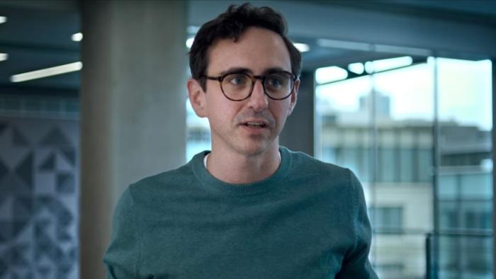  Skandal! Bringing Down Wirecard: Dan McCrumb looking to one side