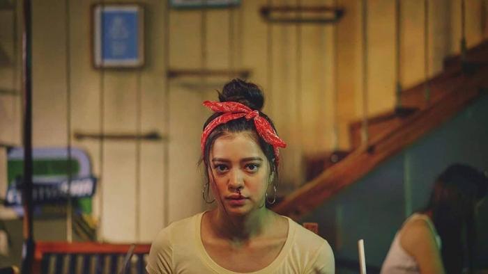 The Girl Allergic to Wifi Movie: Scene #2