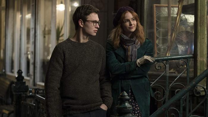 The Goldfinch Movie: Theo and Pippa as young adults pause at a stoop on the street