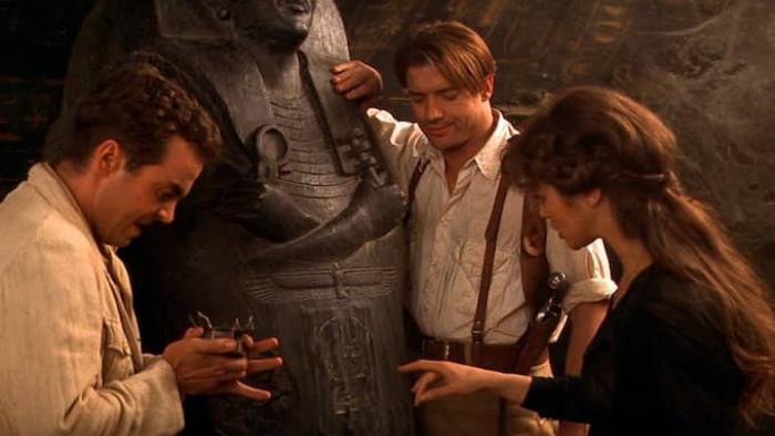 The Mummy Movie: Jonathan, Rick, and Evelyn uncover the sarcophagus