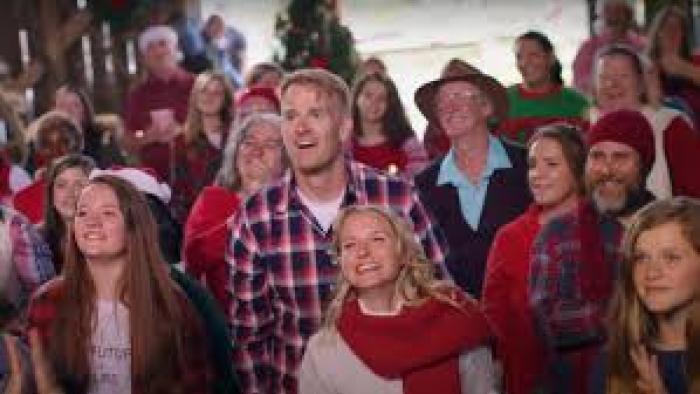 The Farmer and the Belle: Saving Santaland Movie:  Scene #2