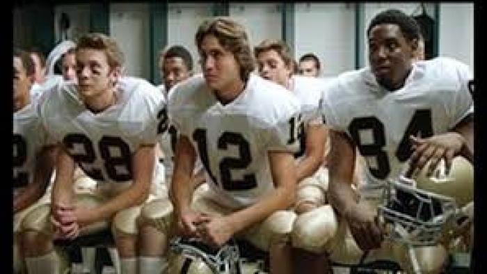 Underdogs Movie: Bobby and the team listen