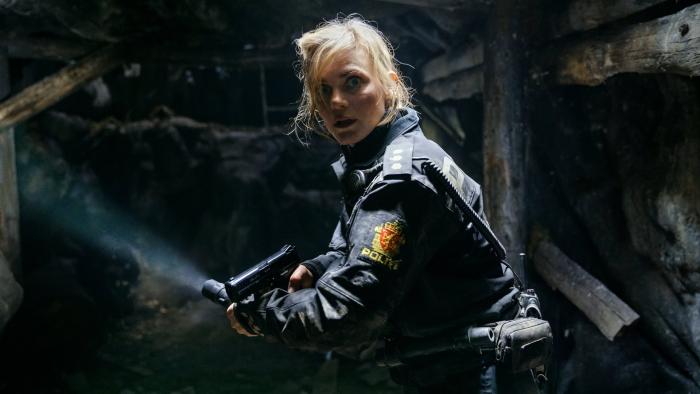 Viking Wolf: Liv searches for the werewolf. 