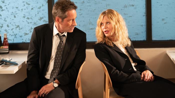 What Happens Later Movie: David Duchovny and Meg Ryan speak to each other over their shoulders at a restaurant, sitting in different booths