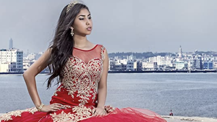 15: A Quinceañera Story TV Show: A photo shoot in Cuba. 