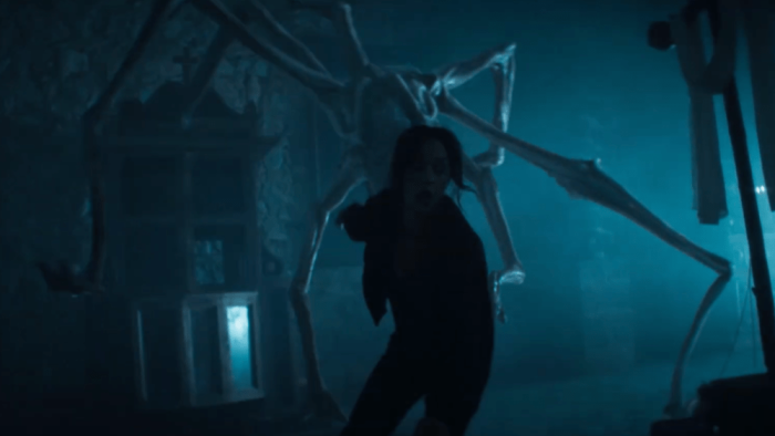 30 Coins TV Show: Chased by a mysterious creature