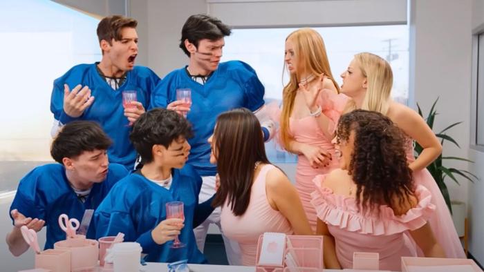 Alan's Universe - Parents' Guide & TV Review | Common Sense Media