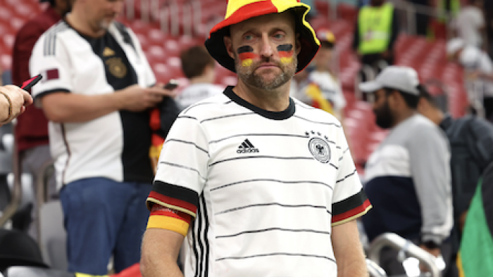 All or Nothing: The German National Team in Qatar screenshot 2: A frustrated German National team fan stands and watches.