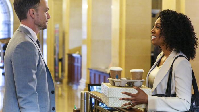 All Rise TV Series: Mark (Wilson Bethel) talks to Lola (Simone Missick)