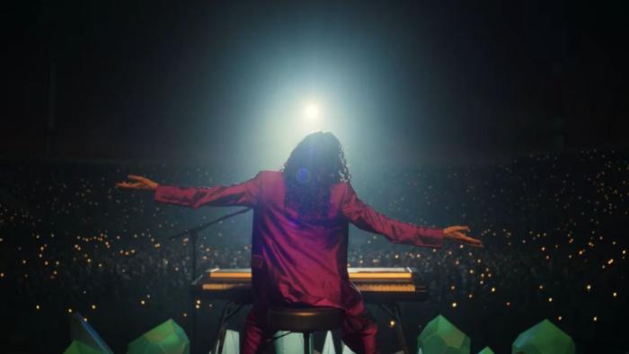 Love After Music: Fito during a concert.