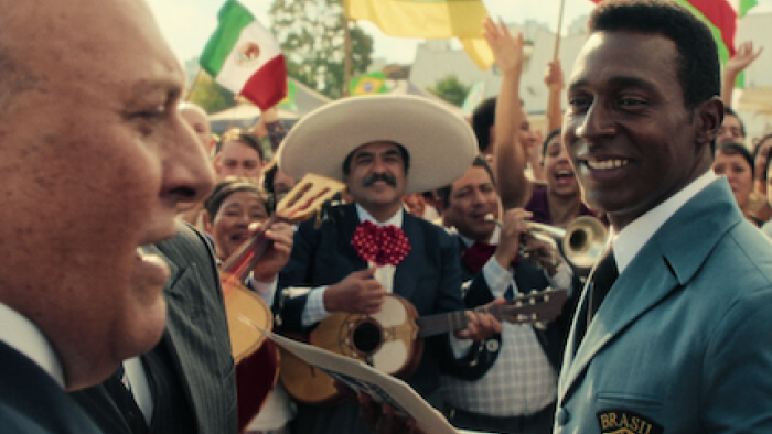 Brazil ’70: The Third Star screenshot 2: Péle greets cheerful crowd with mariachi musicians and flags. 