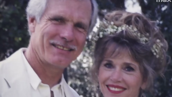  Call Me Ted TV show screenshot 3: Marriage photo of Ted Turner and Jane Fonda.