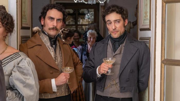 The Count of Monte Cristo: conspirators drink in the doorway