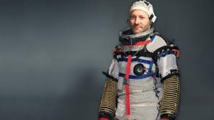 Homemade Astronauts Scene 2