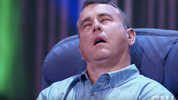Hypnotize Me TV Show: A contestant is put to sleep. 