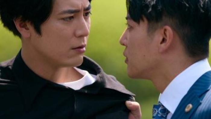 Ignite TV Show: Takaido Toma grabs Ryo’s shirt collar in an angry and threatening manner